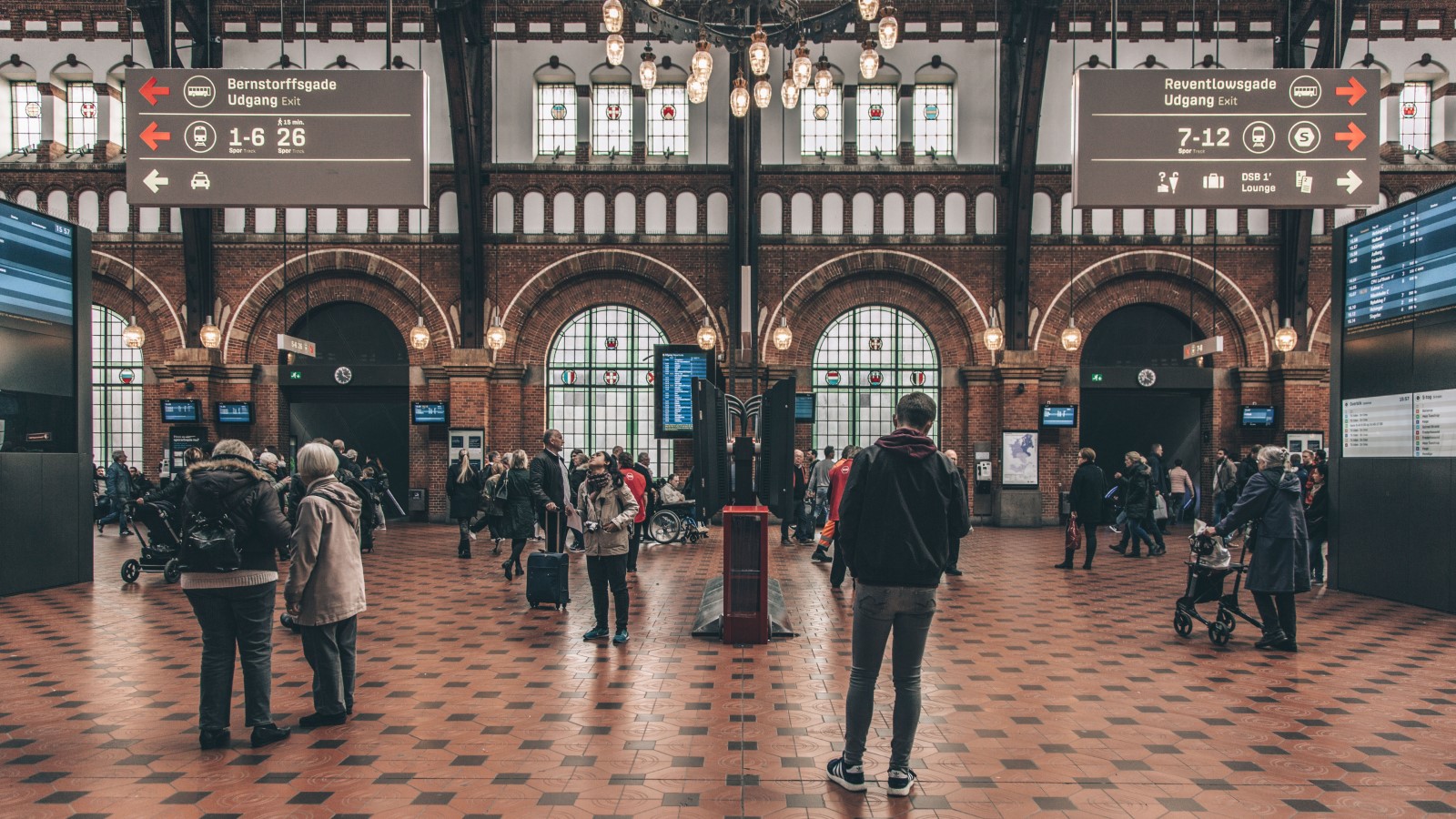 Københavns Hovedbanegård