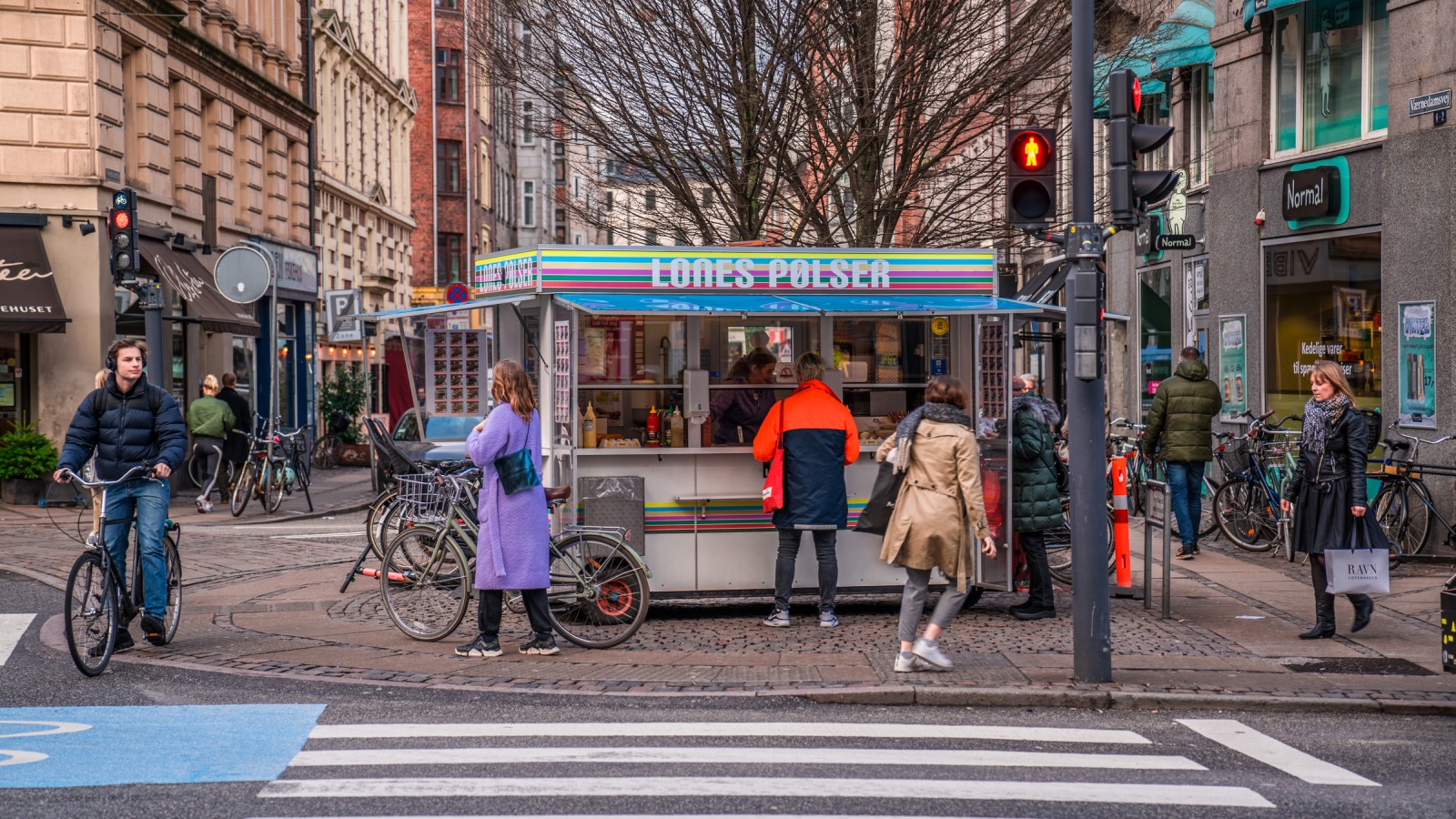Lones Pølser Værnedamsvej | Daniel Rasmussen