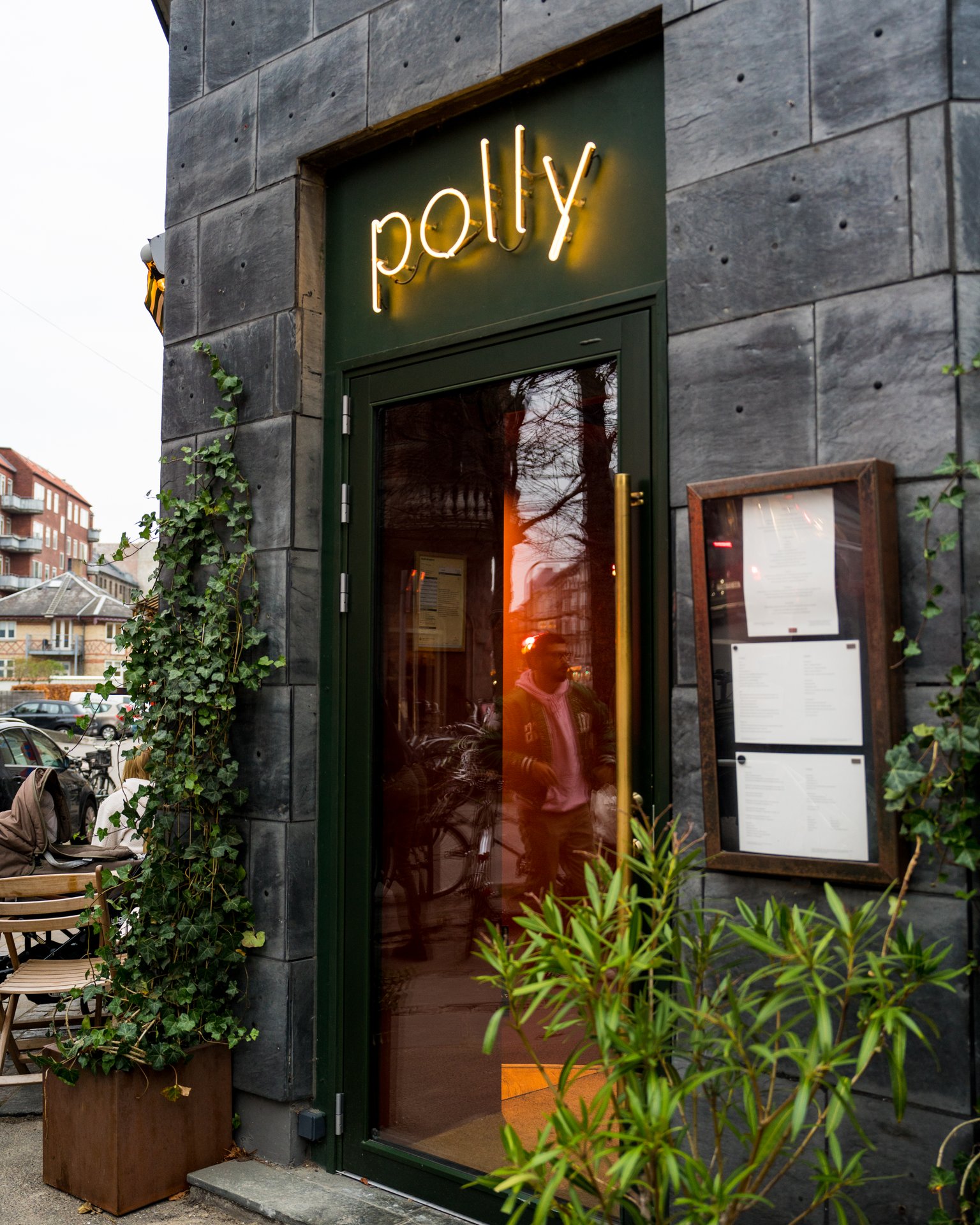 restaurant polly