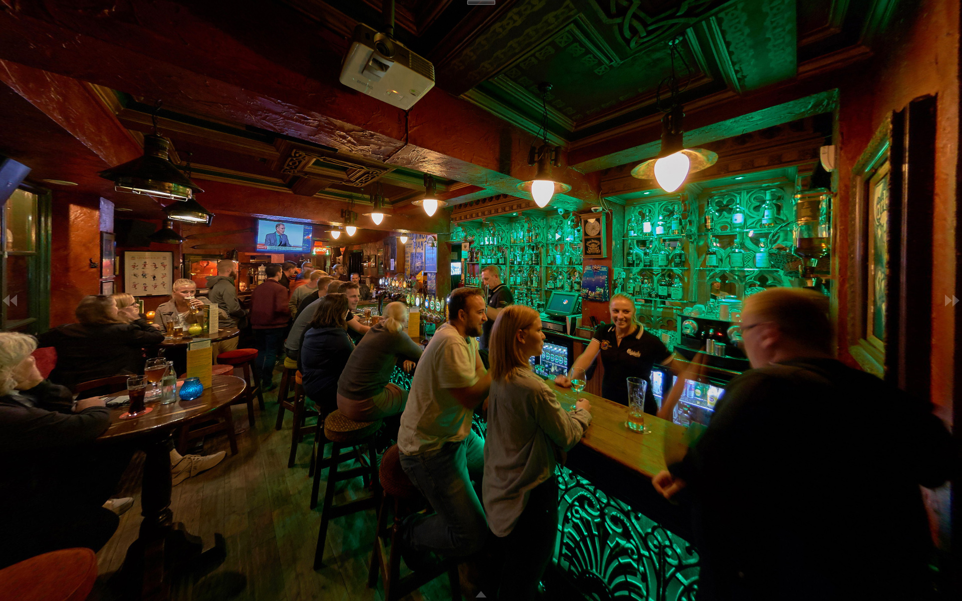 The Globe Irish Pub