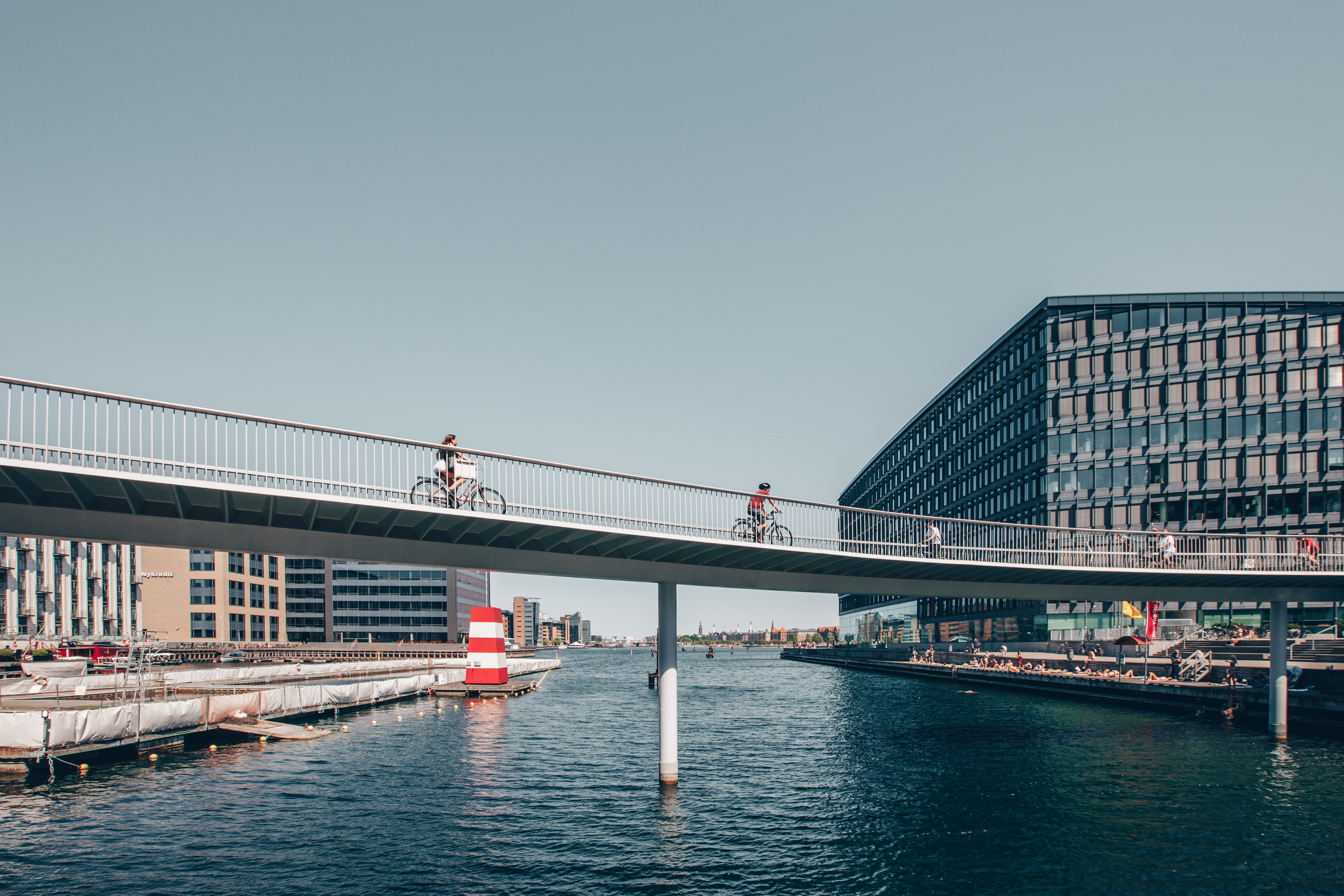 Cyclists on the bicycle bridge in Havneholmen