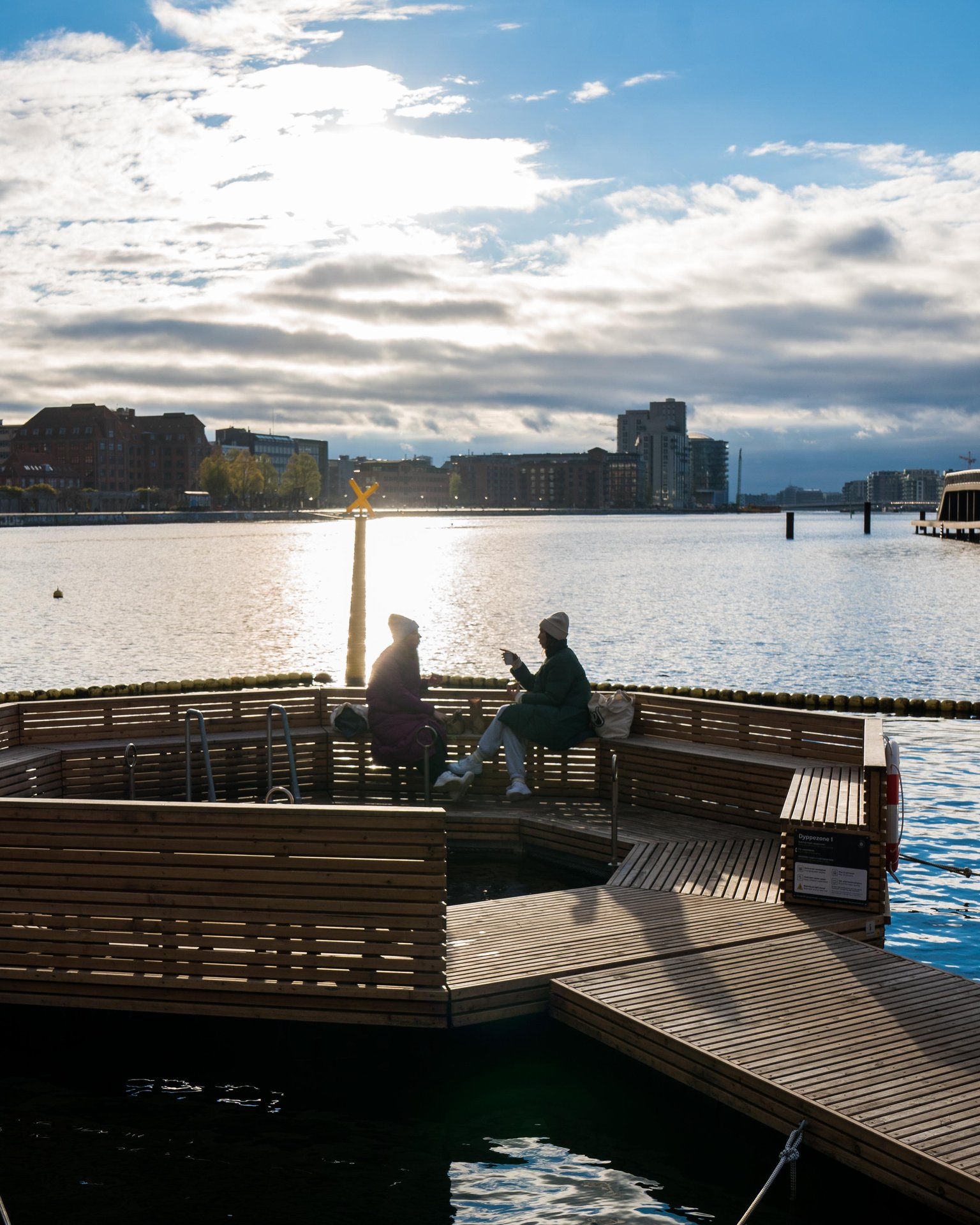 Harbour bath