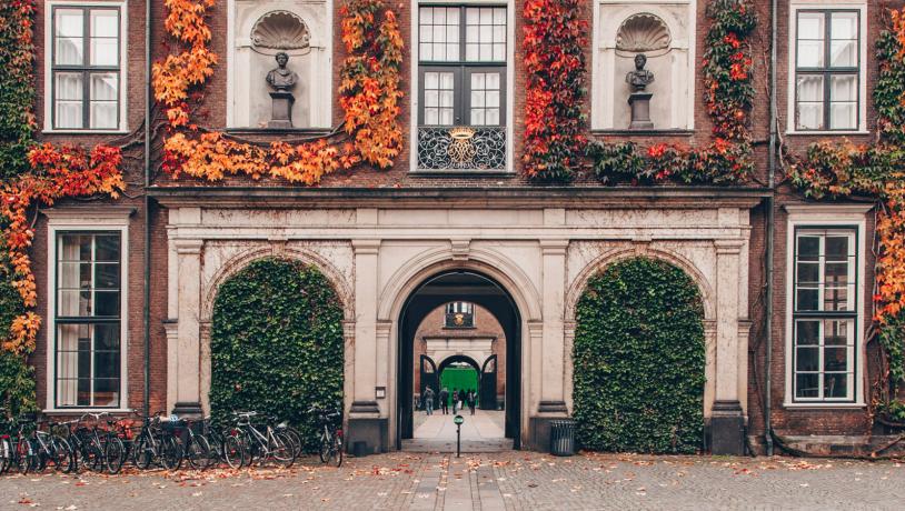 Kunsthal Charlottenborg in autumn colours