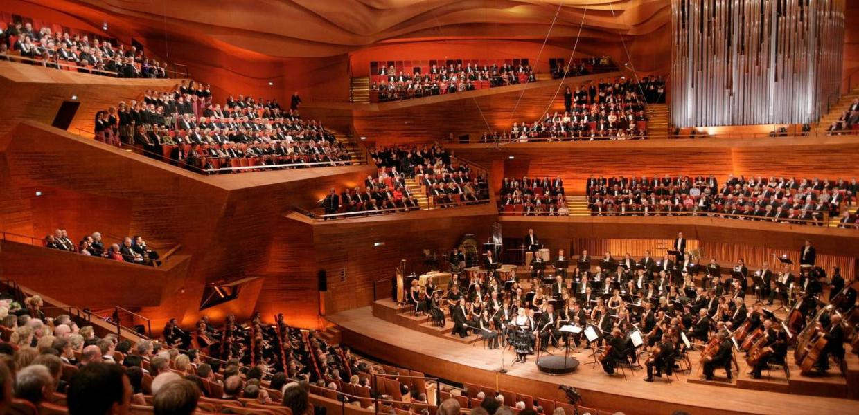 Inside view of Danish Radio Concerthall | Bjarne Bergius Hermansen