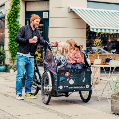 Cargo bike and kids